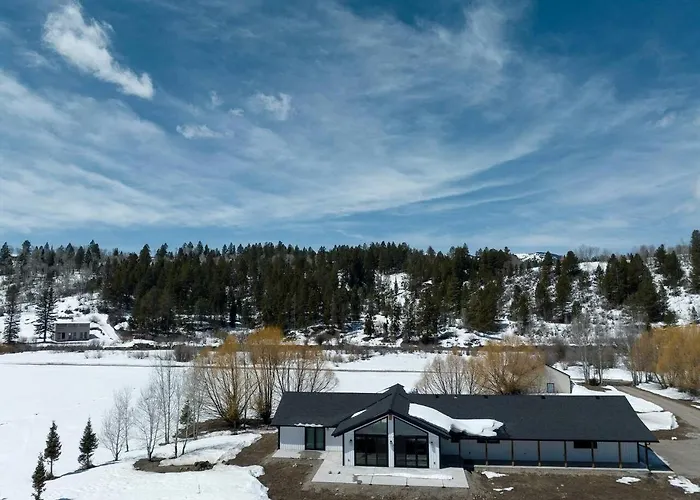 Holiday home Scenic Riverside With Private Trail Access And Fly Fishing Near Alpine, Wyoming Alpine