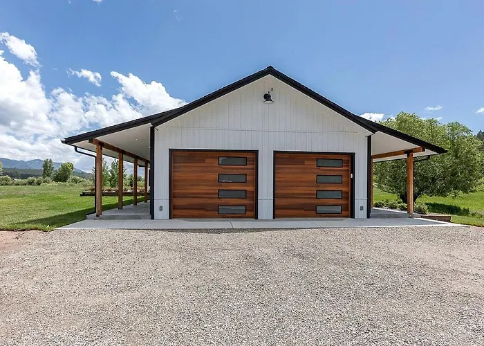 Holiday home Scenic Riverside With Private Trail Access And Fly Fishing Near Alpine, Wyoming *