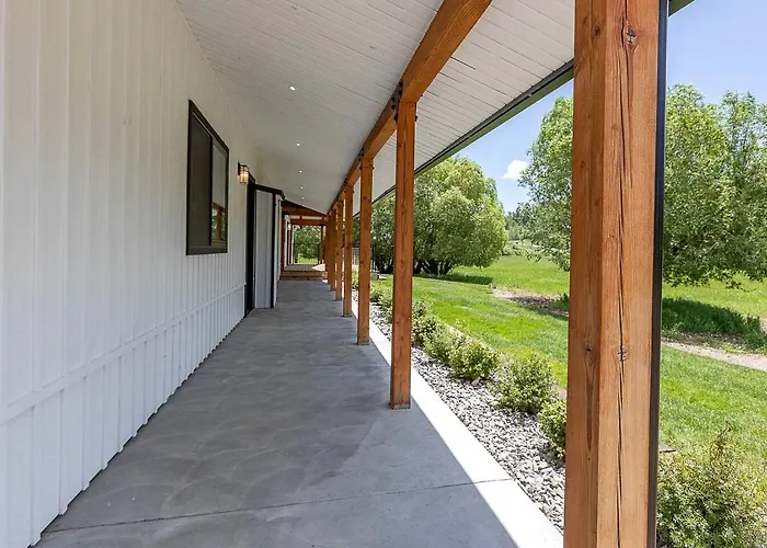 Scenic Riverside With Private Trail Access And Fly Fishing Near Alpine, Wyoming Holiday home *